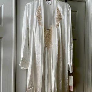 Linda Donatella Silky Ivory Nightie Set